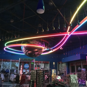 RGBW Gift Shop Pixelation