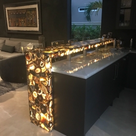 Black Agate Bar